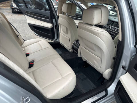 2013 BMW 7 Series 740Li