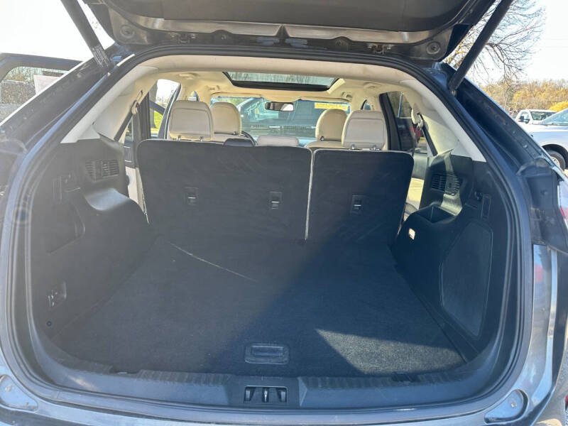 2019 Ford Edge Titanium