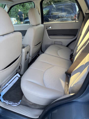 2011 Mercury Mariner I4