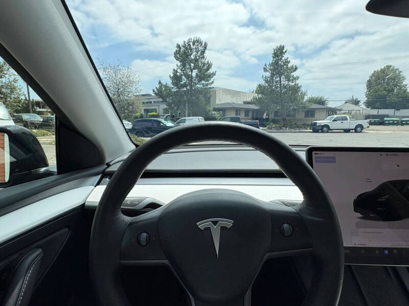 2023 Tesla Model Y Performance
