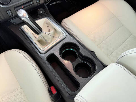 2010 Dodge Challenger SRT8