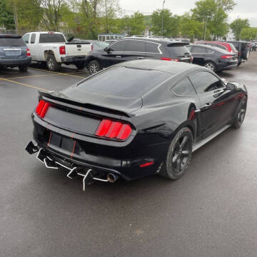 2015 Ford Mustang V6