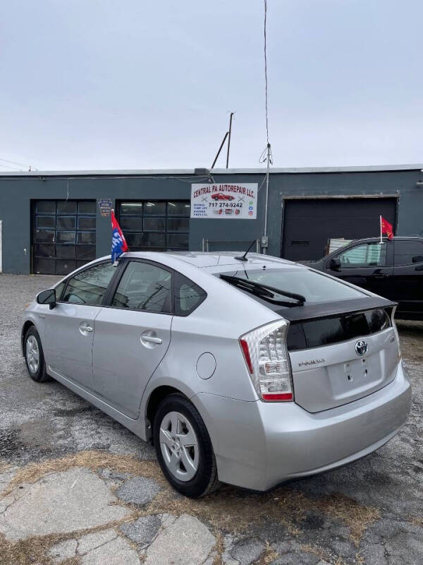 2011 Toyota Prius Two