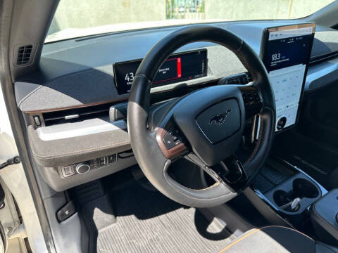 2021 Ford Mustang Mach-E GT