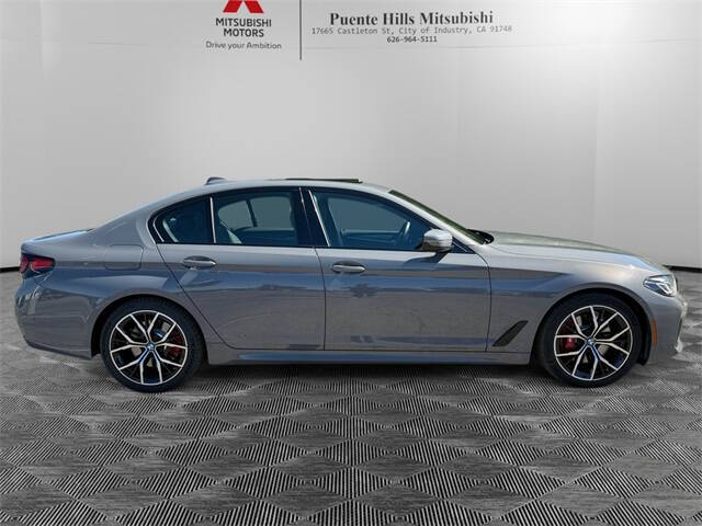 2022 BMW 5 Series 530i