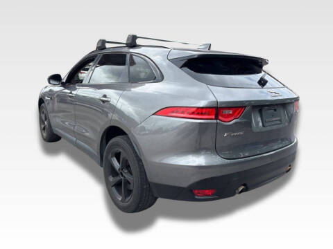 2018 Jaguar F-PACE 25t Premium