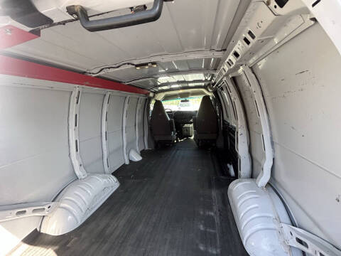 2020 Chevrolet Express 2500