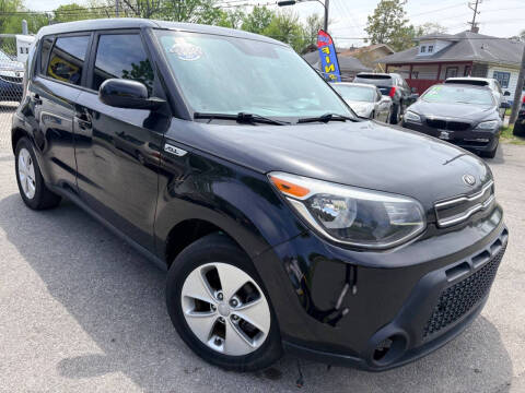 2017 Kia Soul +