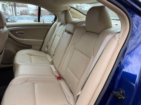 2013 Ford Taurus SEL