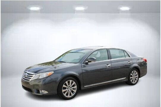 Toyota Avalon's photo