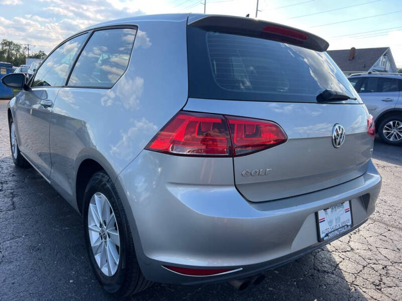 2015 Volkswagen Golf TSI S