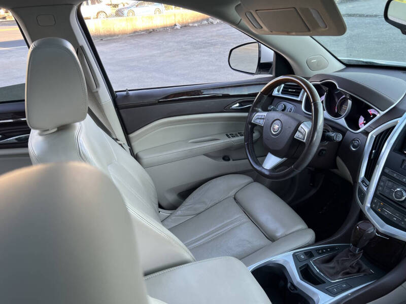 2010 Cadillac SRX Performance Collection