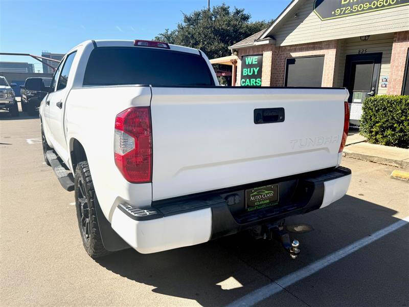 2017 Toyota Tundra SR5