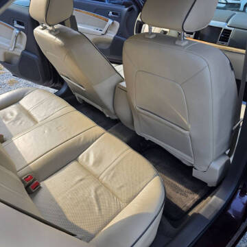 2011 Lincoln MKZ