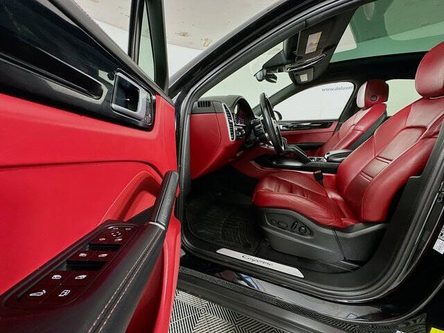 2022 Porsche Cayenne