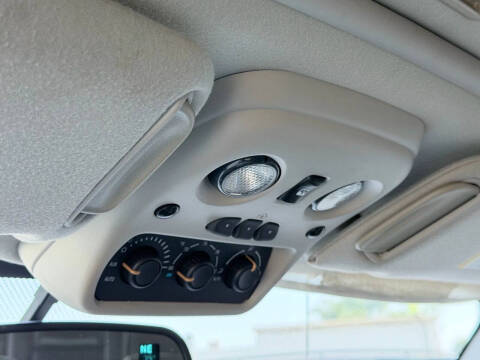 2005 GMC Yukon XL Denali