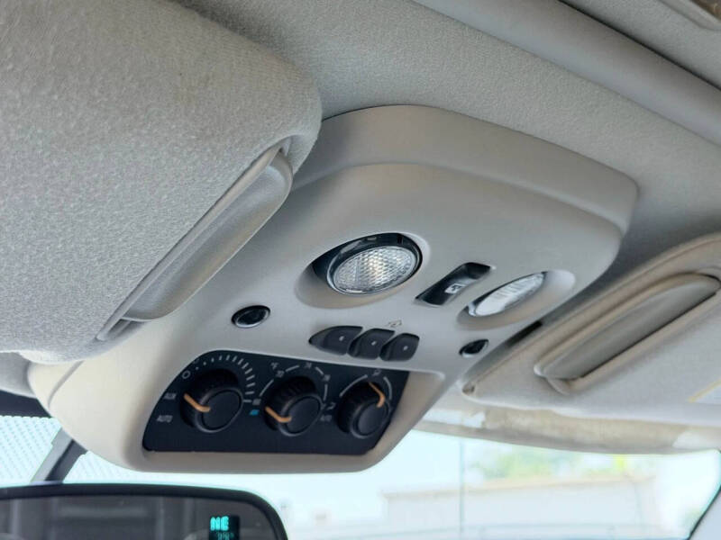 2005 GMC Yukon XL Denali