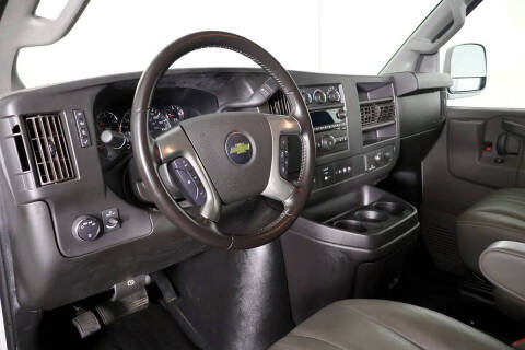 2018 Chevrolet Express 2500