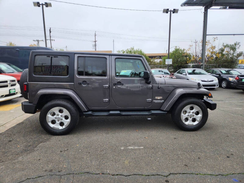 2014 Jeep Wrangler Unlimited Sahara