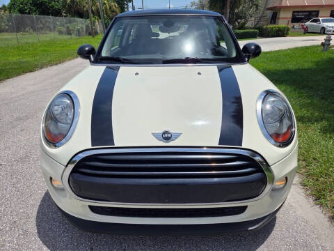 2016 MINI Hardtop 2 Door Cooper