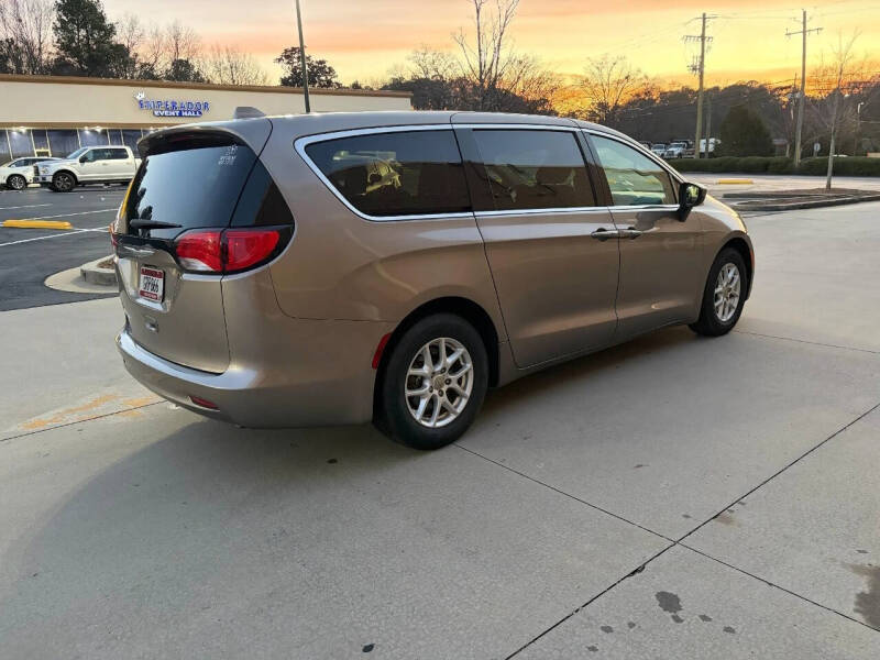 2017 Chrysler Pacifica Touring
