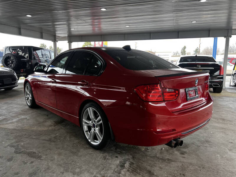 2012 BMW 3 Series 328i