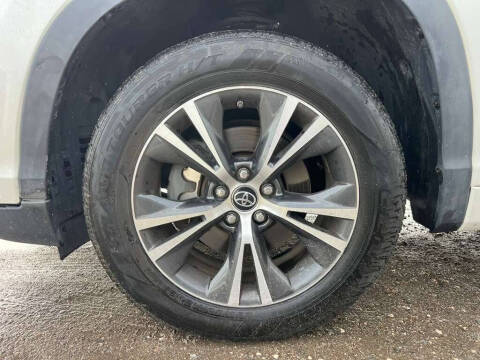 2018 Toyota Highlander LE Plus