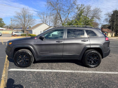 2020 Jeep Cherokee Trailhawk