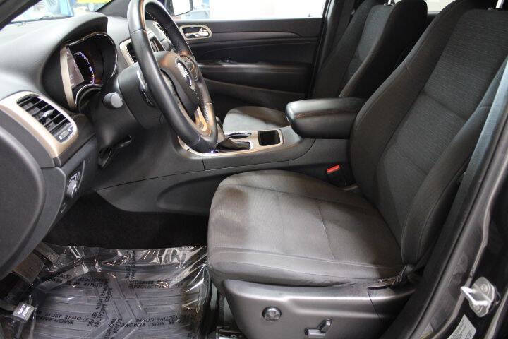 2017 Jeep Grand Cherokee Laredo