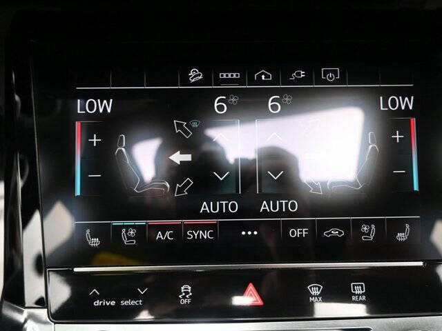 2024 Audi Q8 e-tron quattro Premium Plus