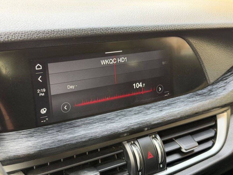 2022 Alfa Romeo Stelvio Sprint