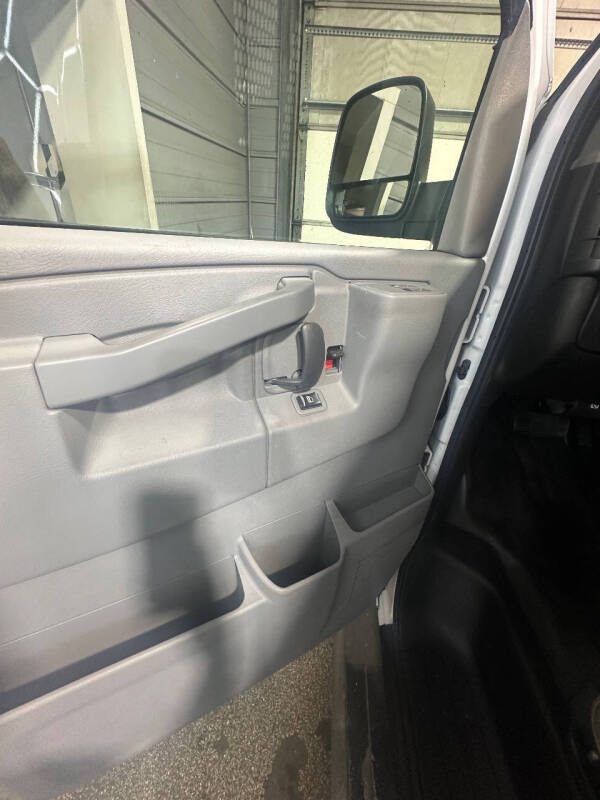 2018 Chevrolet Express 2500
