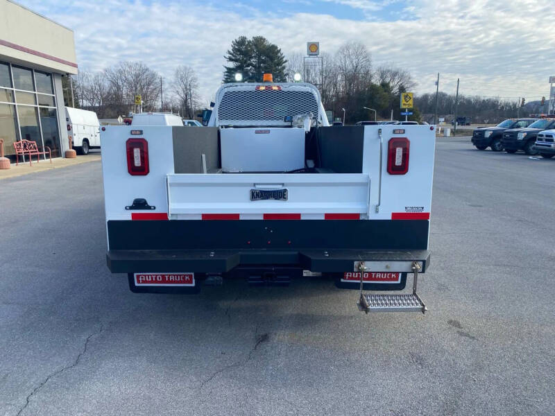 2023 Chevrolet Silverado 6500HD