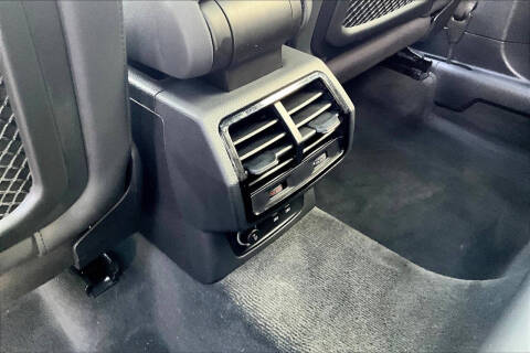 2023 Audi Q3 quattro Premium Plus 40 TFSI