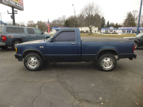 1989 Chevrolet S-10 for sale at Lou Rice Auto Sales in Clinton Township MI