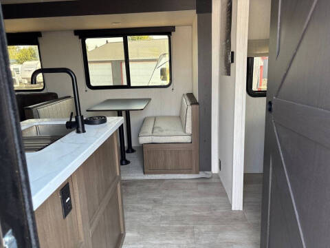 2026 Prime Time RV Avenger