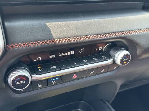 2025 Mazda CX-50 2.5 Turbo Meridian Edition