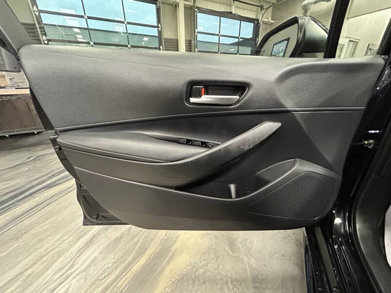 2022 Toyota Corolla Hatchback SE