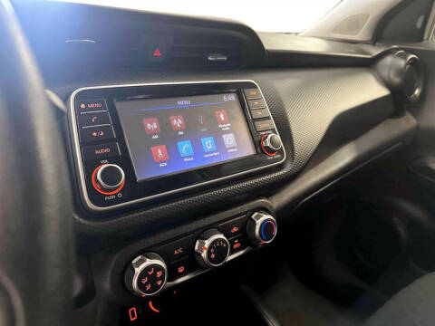 2022 Nissan Kicks S