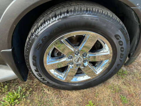 2012 Nissan Armada Platinum