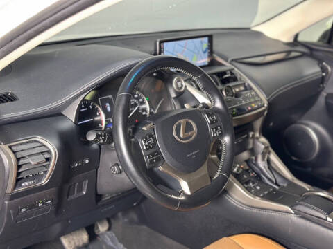 2019 Lexus NX 300