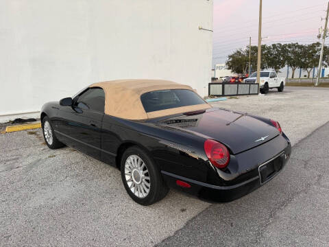 2004 Ford Thunderbird Deluxe