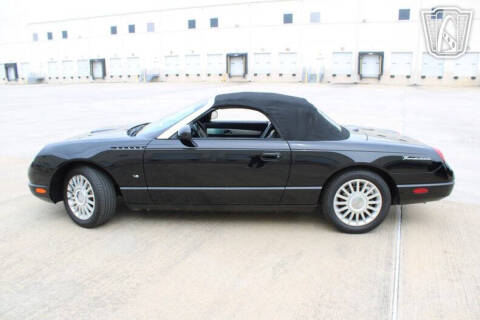 2004 Ford Thunderbird Deluxe