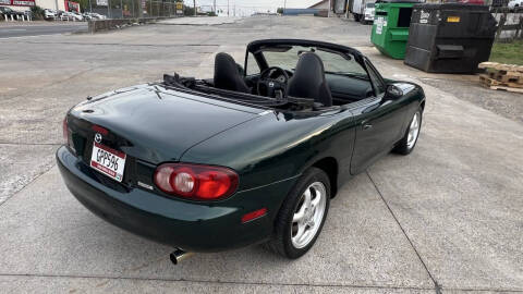 2001 Mazda MX-5 Miata