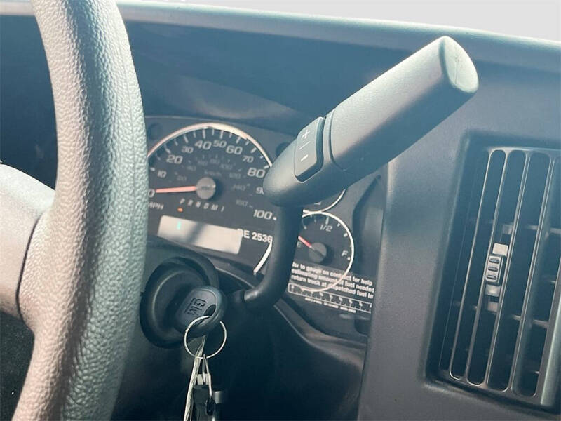 2024 GMC Savana 2500