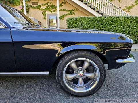 1967 Ford Mustang Custom Fastback
