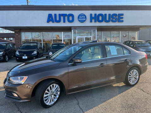 2015 Volkswagen Jetta for sale at Auto House Motors in Downers Grove IL