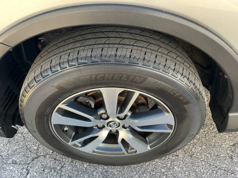 2018 Toyota RAV4 XLE