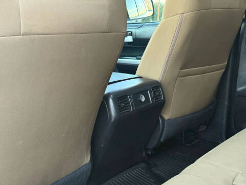 2014 Toyota Tundra SR5