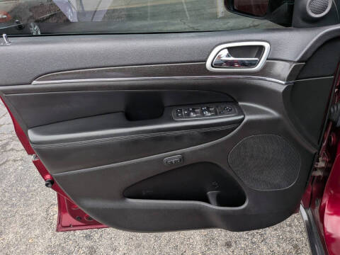 2018 Jeep Grand Cherokee Sterling Edition